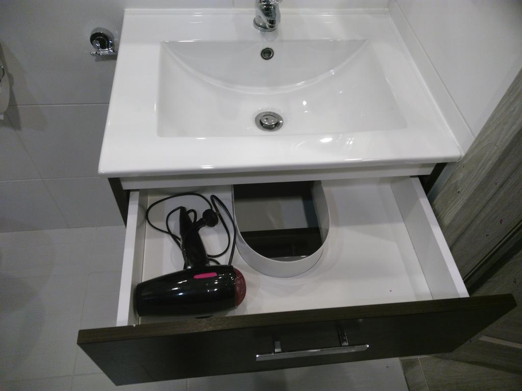 Apartament Salezego Варшава Екстериор снимка